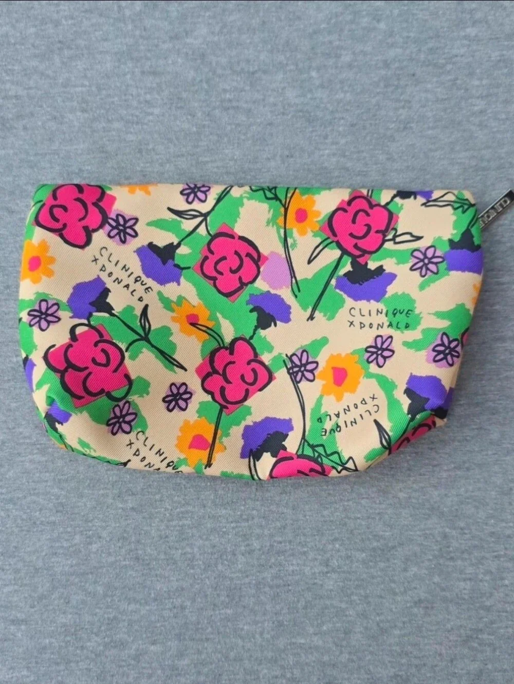 Donald Robertson x Clinique Makeup Pouch Bag Cosmetic Organizer Toiletry Bag